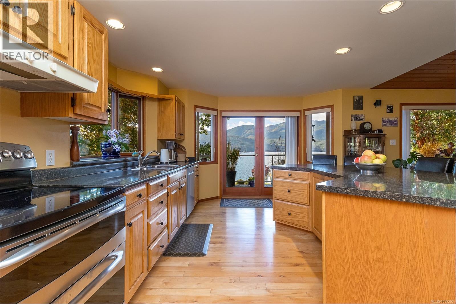 10662 ALDER CRES - 16