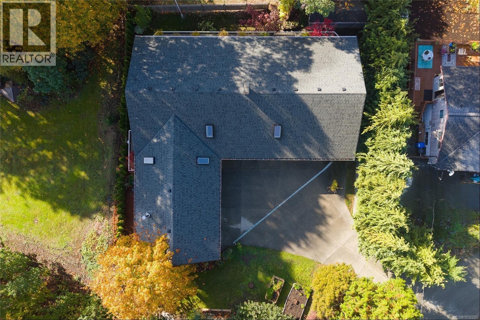 10662 ALDER CRES - 9