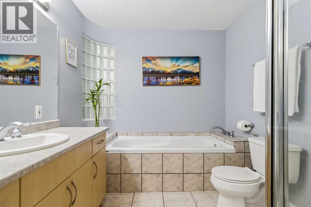 9918 Gordon Avenue, Fort McMurray