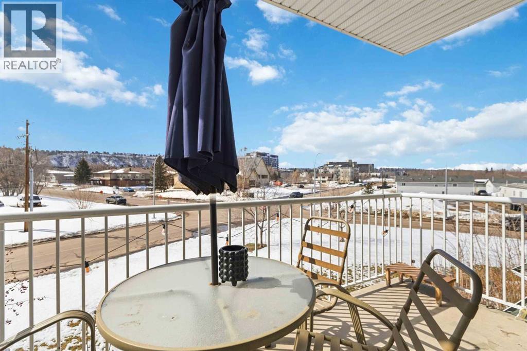 9918 Gordon Avenue, Fort McMurray