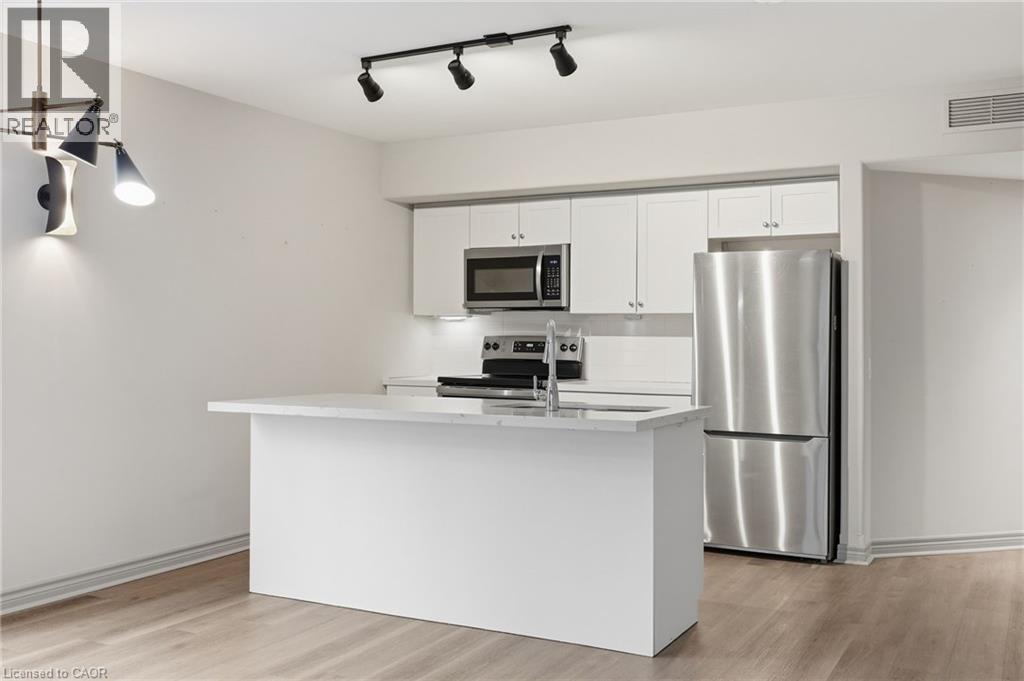 90 HIGHLAND DR Drive Unit# 2106, Oro-Medonte, Ontario, L0L2L0 — Photo 20