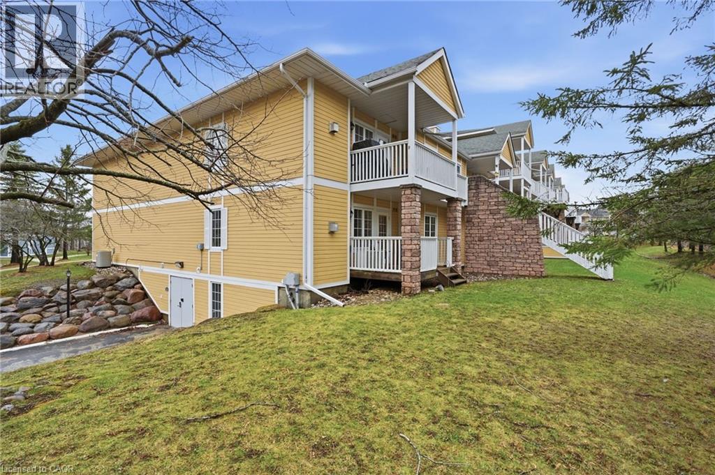 90 HIGHLAND DR Drive Unit# 2106, Oro-Medonte, Ontario, L0L2L0 — Photo 2