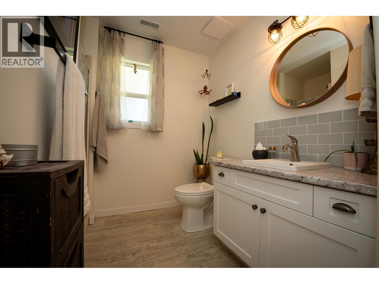 747 CHIMNEY VALLEY ROAD - 12