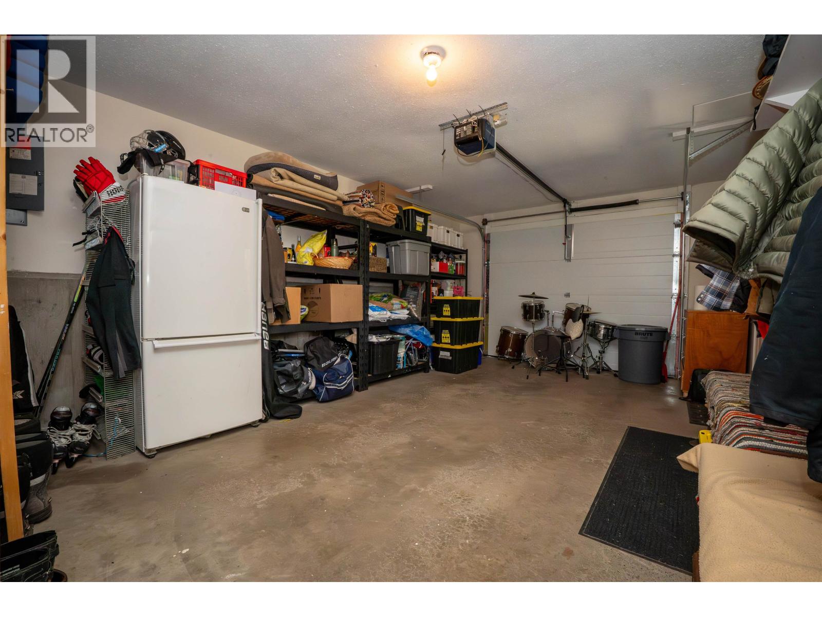 747 CHIMNEY VALLEY ROAD - 16