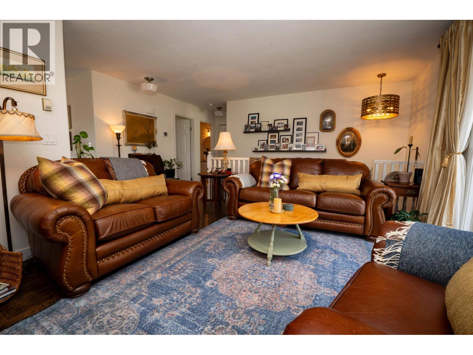 747 CHIMNEY VALLEY ROAD - 28