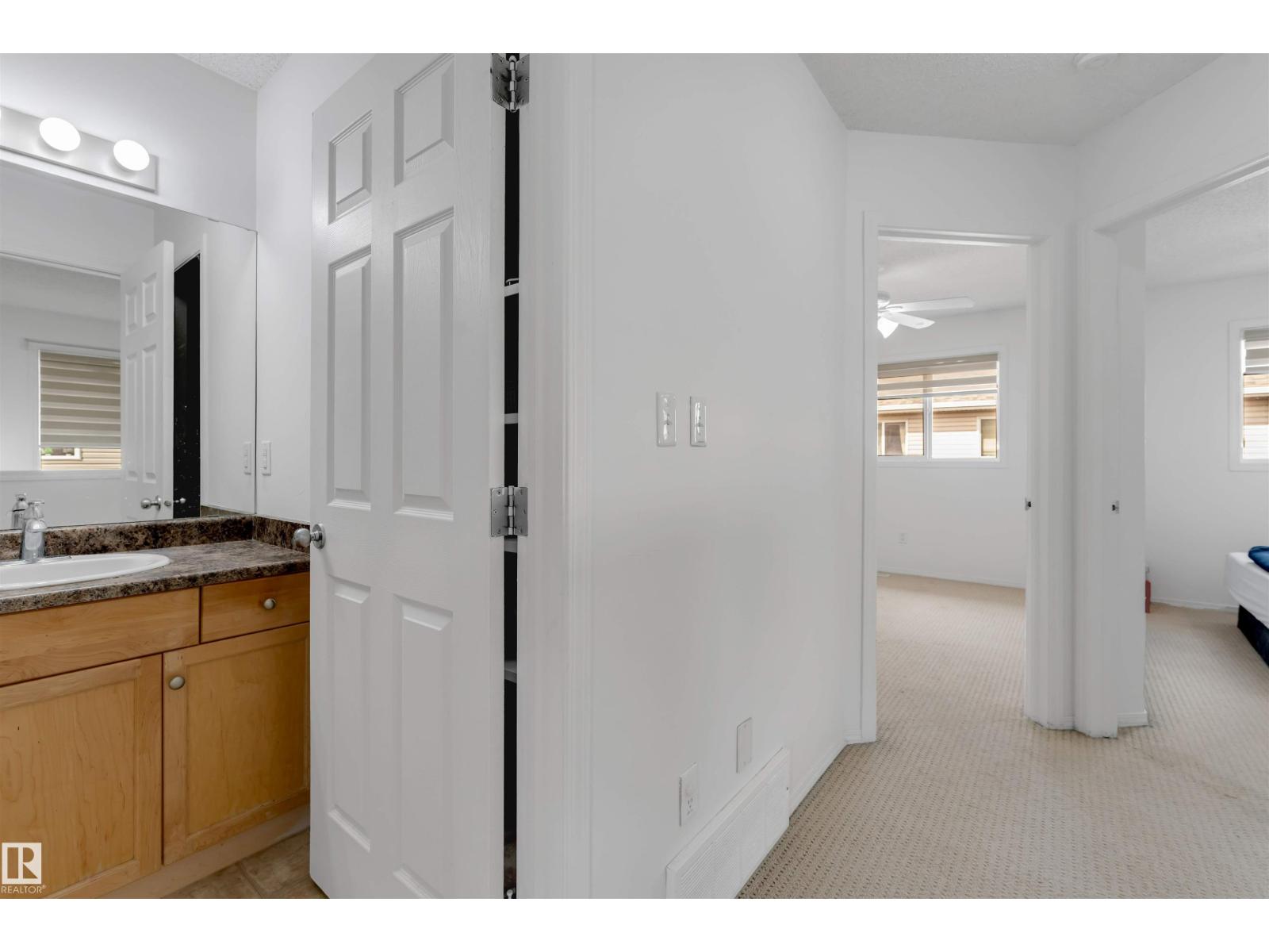 #48 2503 24 ST NW, Edmonton