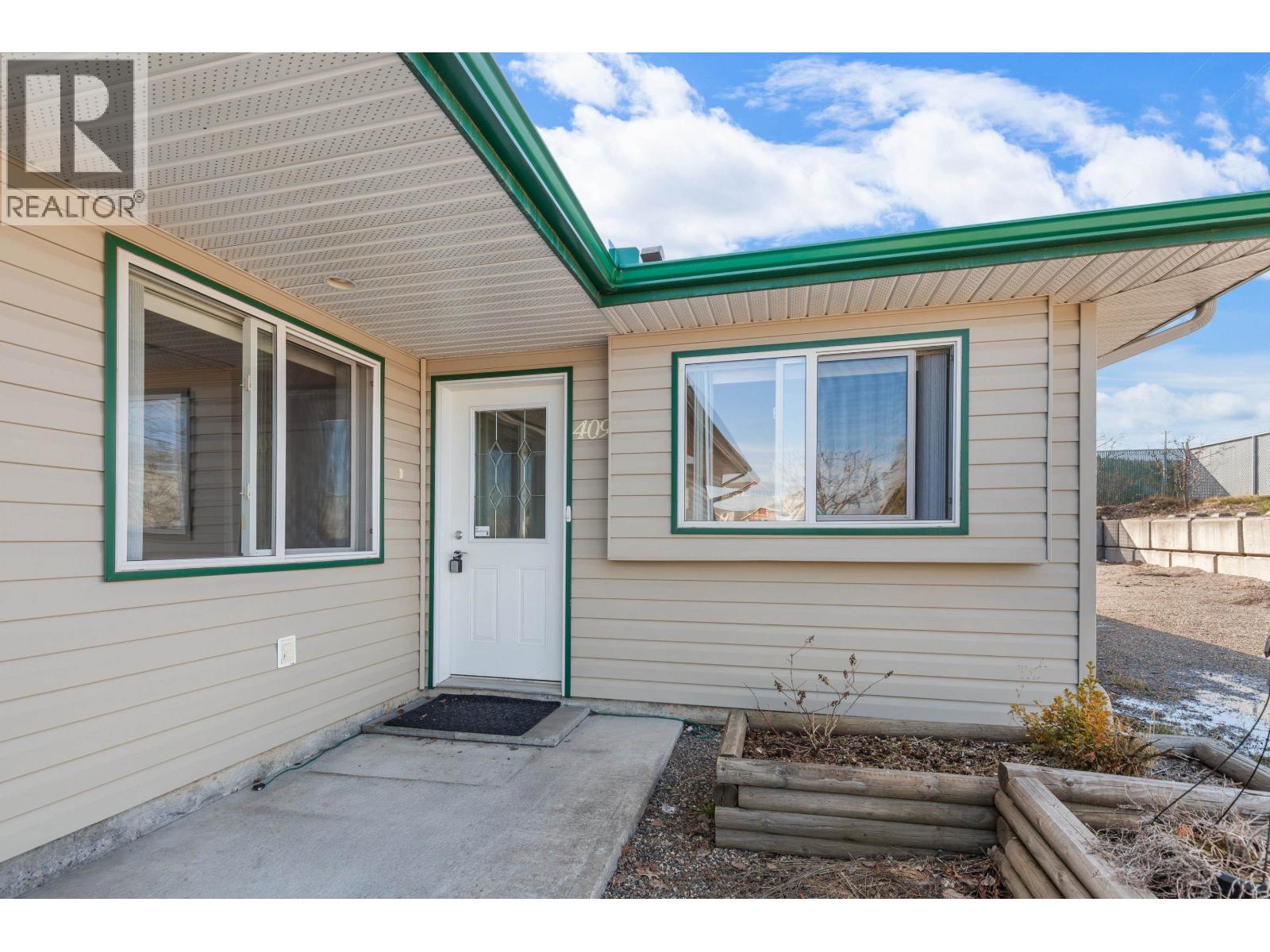 #409 2911 FERRY AVENUE - 22