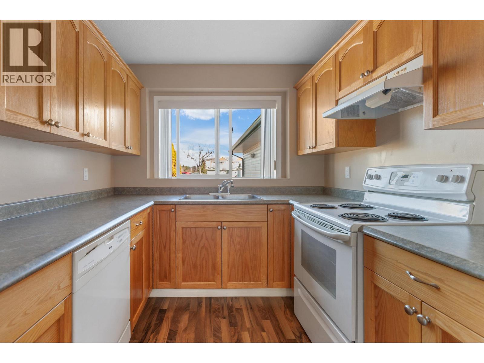 Dining room of 409 2911 FERRY AVENUE · Prince George, BC