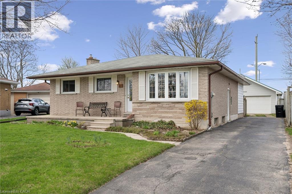 26 PARKHILL Court - 2