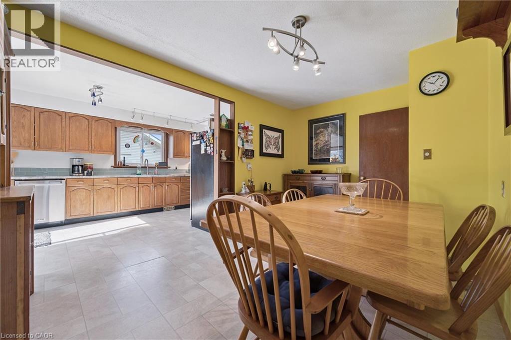26 PARKHILL Court - 7