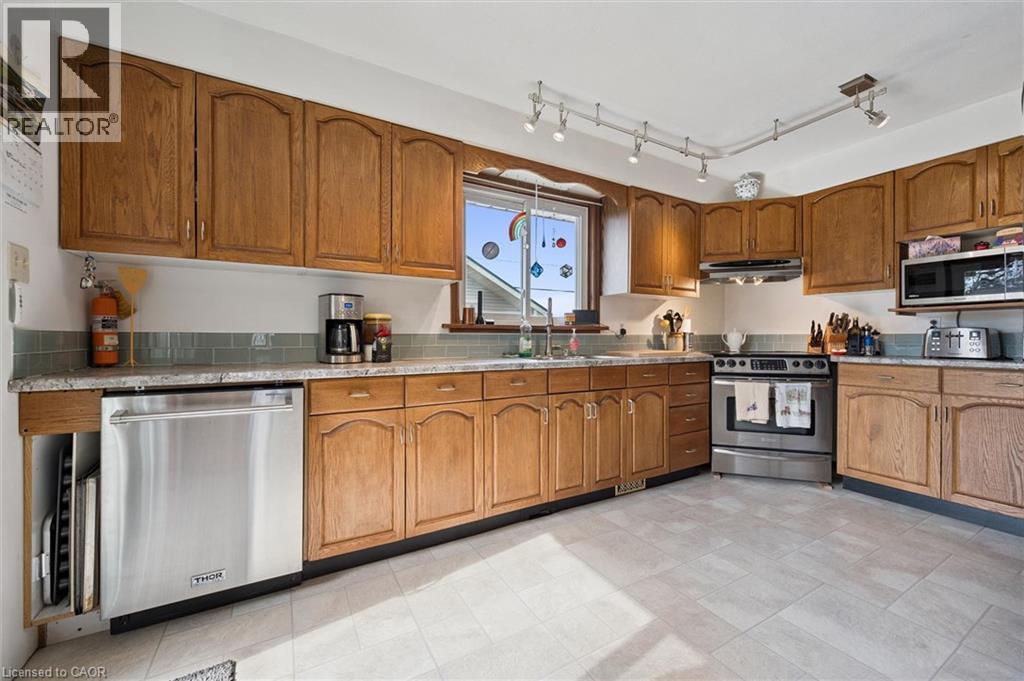 26 PARKHILL Court - 8