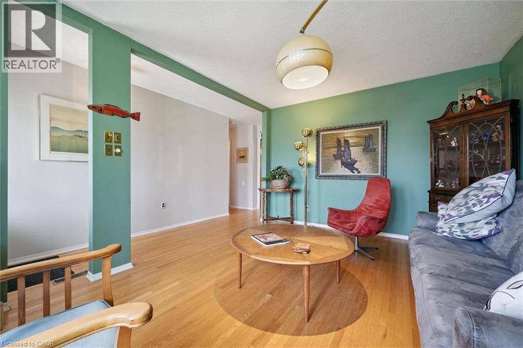 26 PARKHILL Court - 5