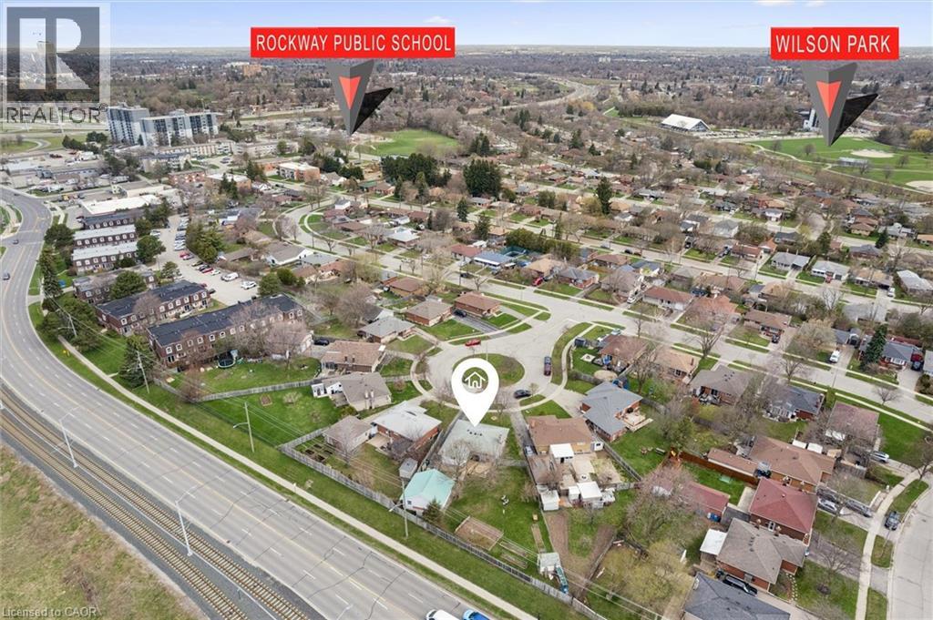 26 PARKHILL Court - 45
