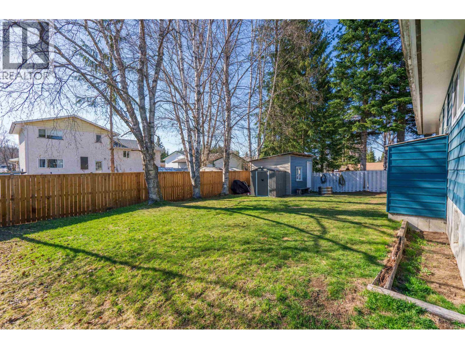 7703 MCMASTER CRESCENT - 30