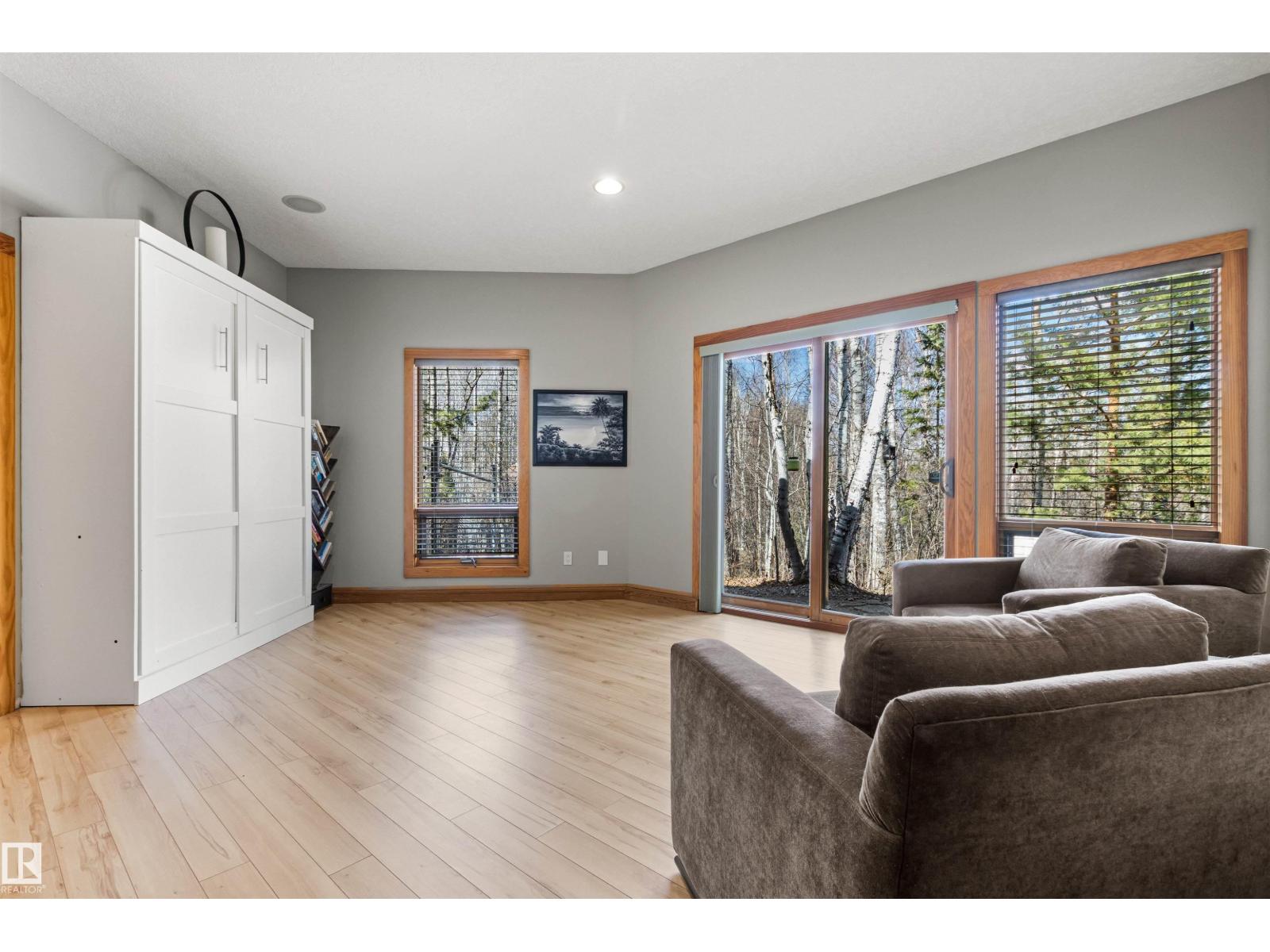 #9 26516 TWP ROAD 514, Rural Parkland County