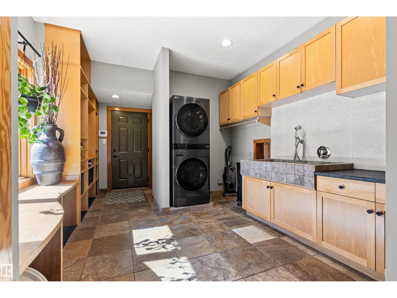 #9 26516 TWP ROAD 514, Rural Parkland County