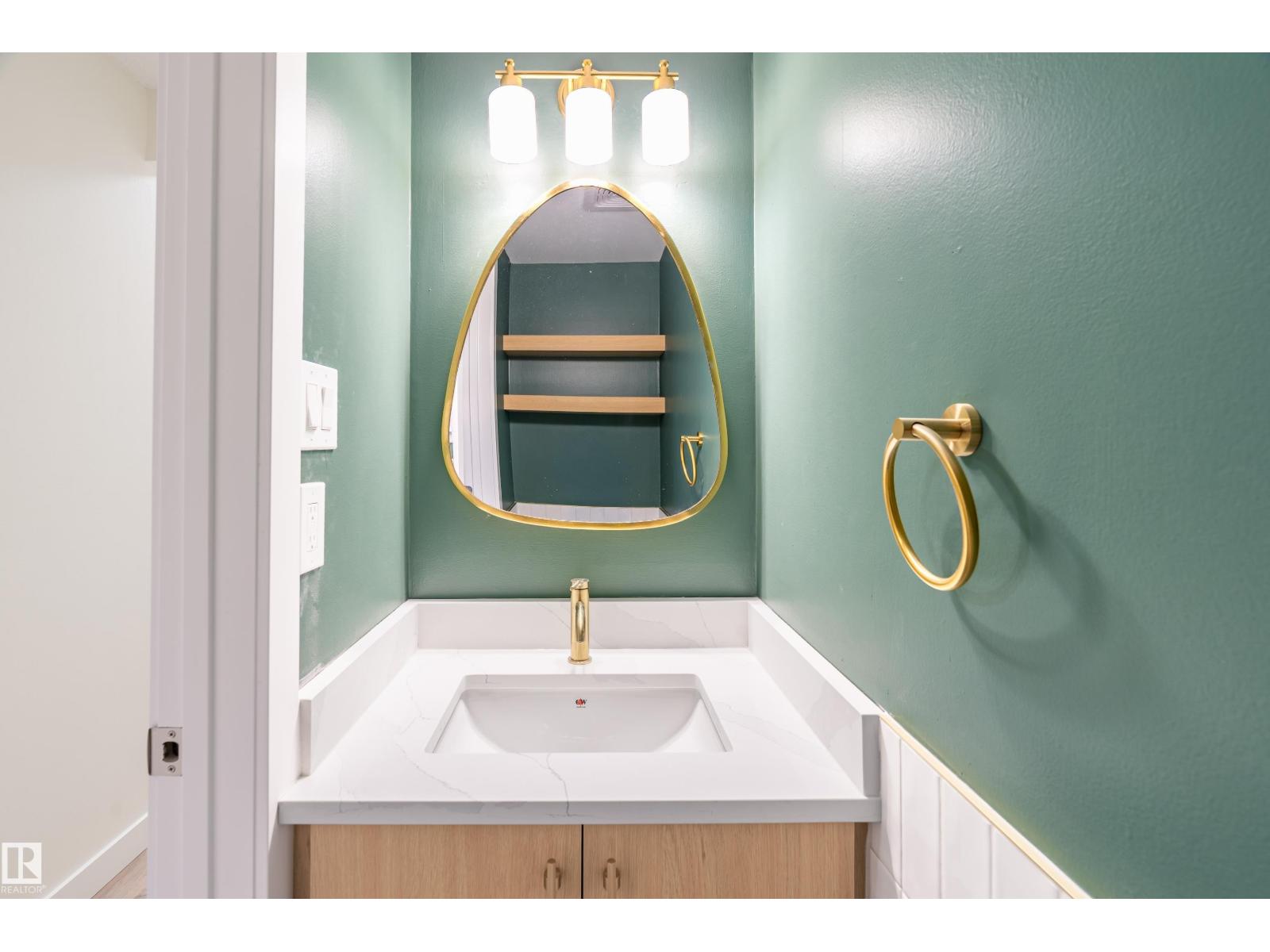 15C CALLINGWOOD CT NW, Edmonton