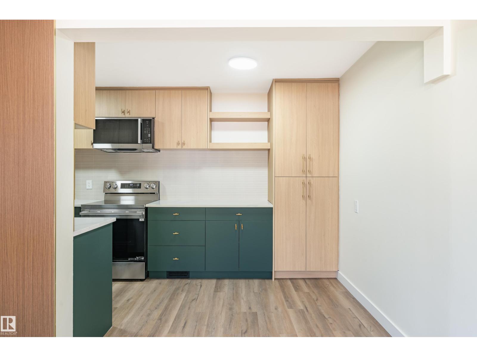 15C CALLINGWOOD CT NW, Edmonton