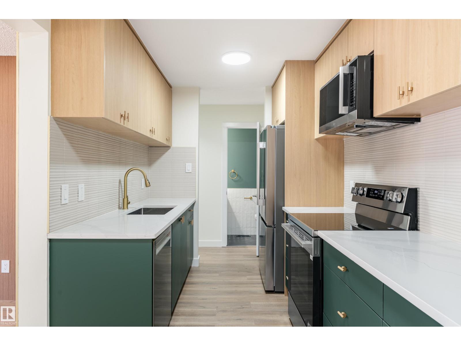 15C CALLINGWOOD CT NW, Edmonton