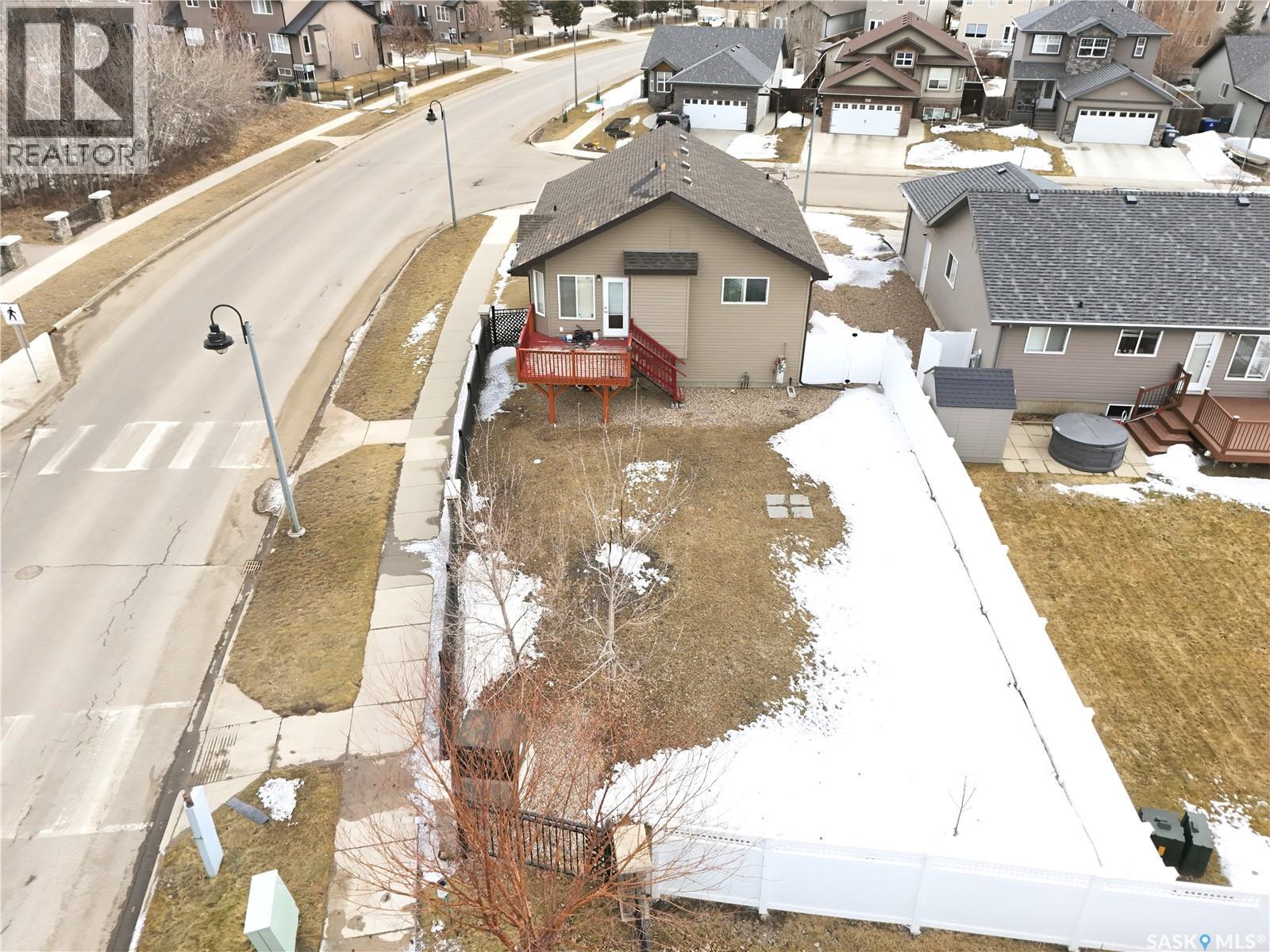 102 Whalley CRESCENT - photo 3