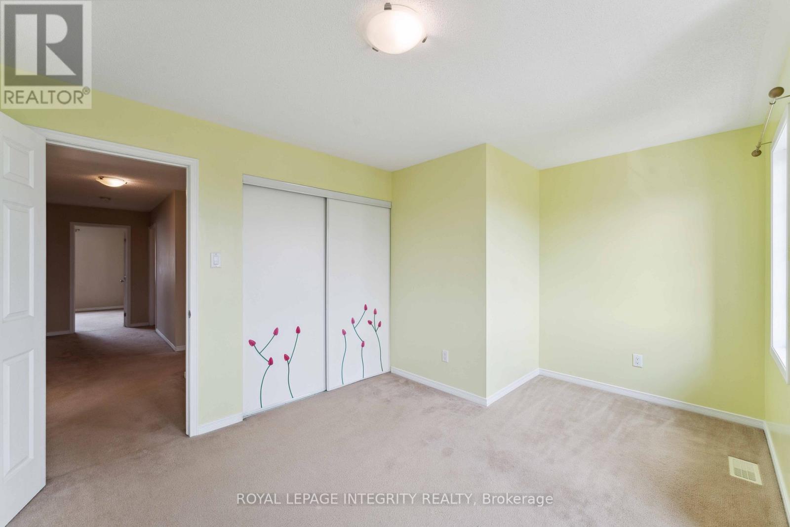 215 HUNTSVILLE DRIVE — photo 29