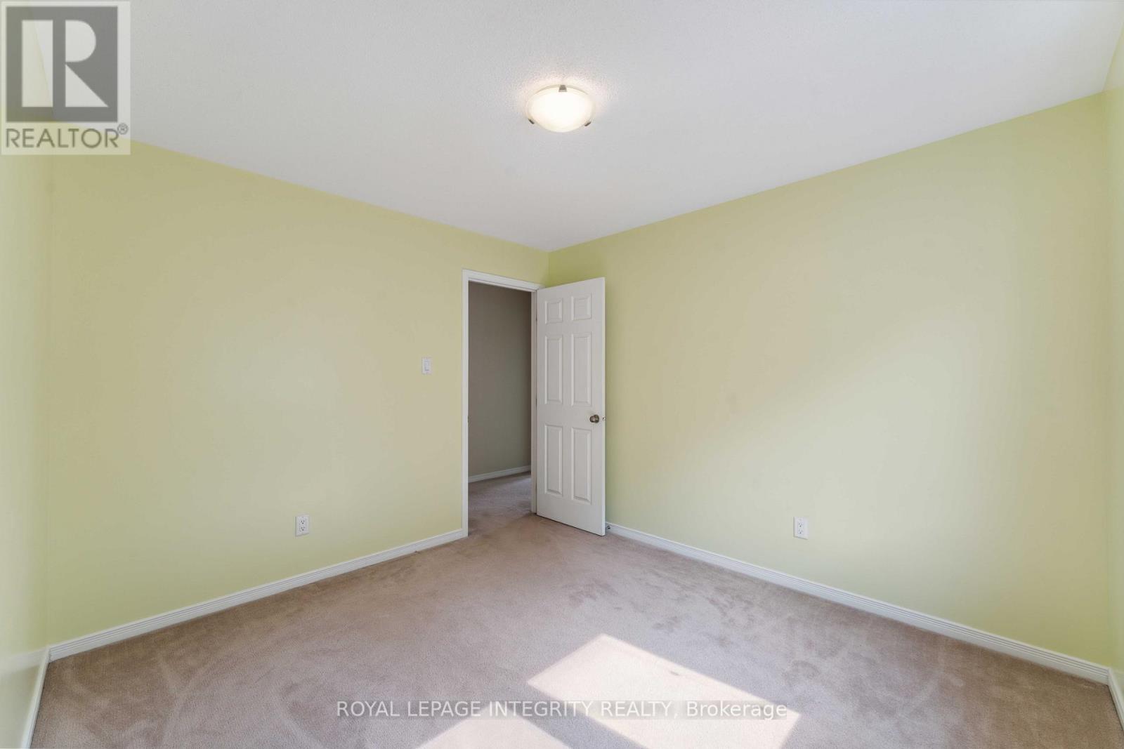 215 HUNTSVILLE DRIVE - 37