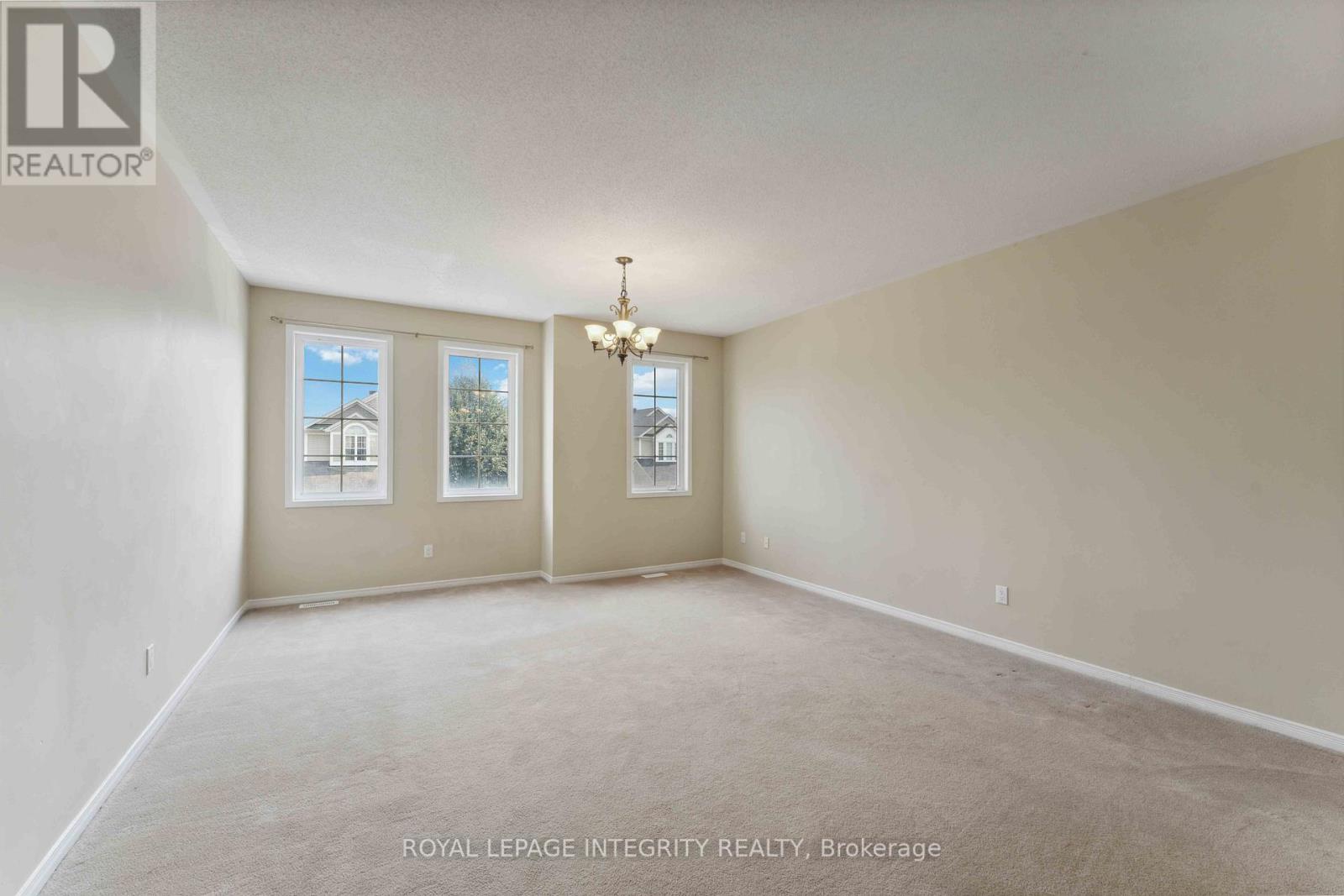 215 HUNTSVILLE DRIVE - 8