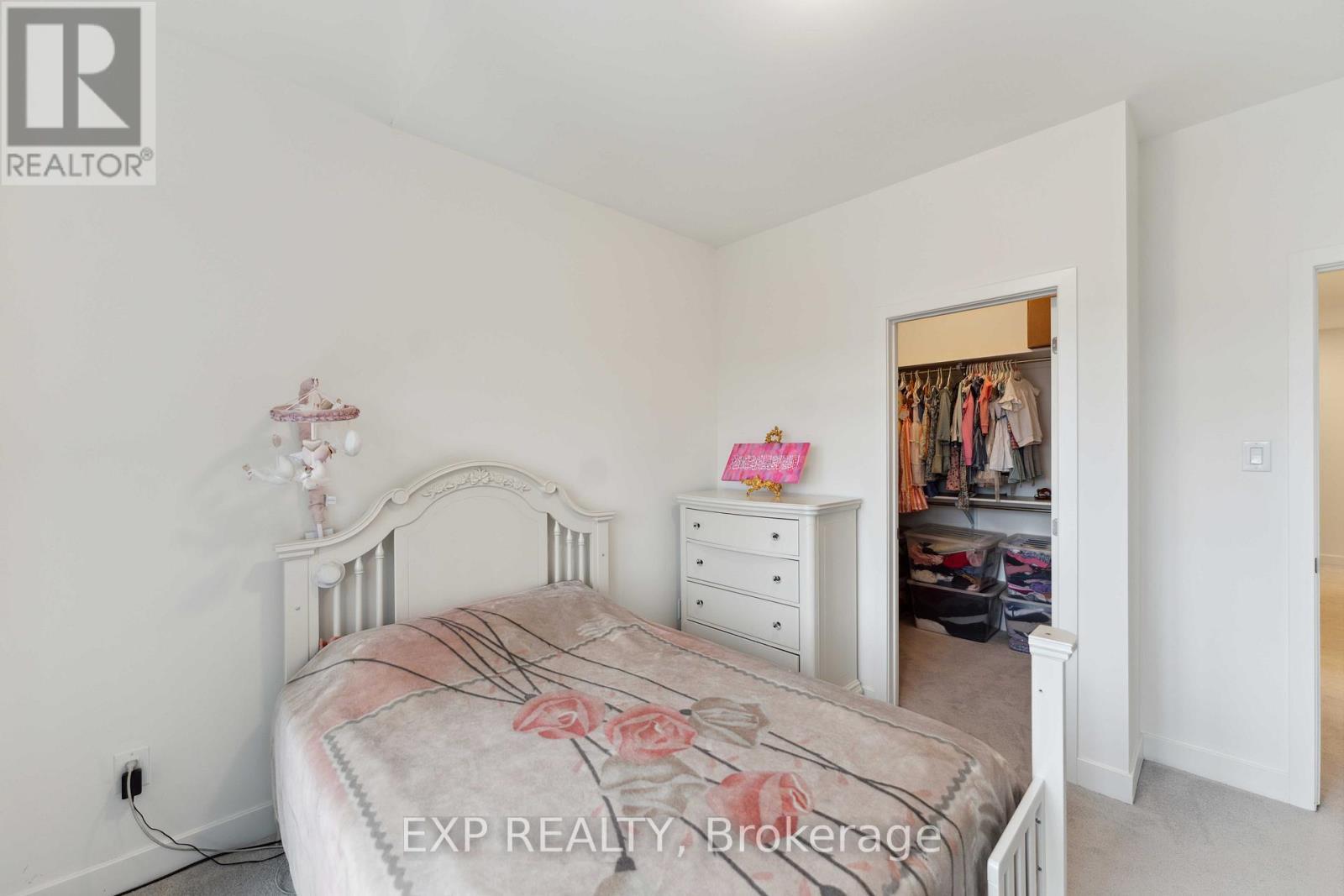 748 OVATION GROVE - 35