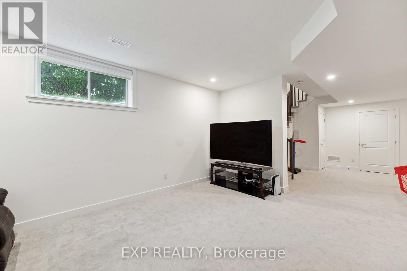 748 OVATION GROVE - 43