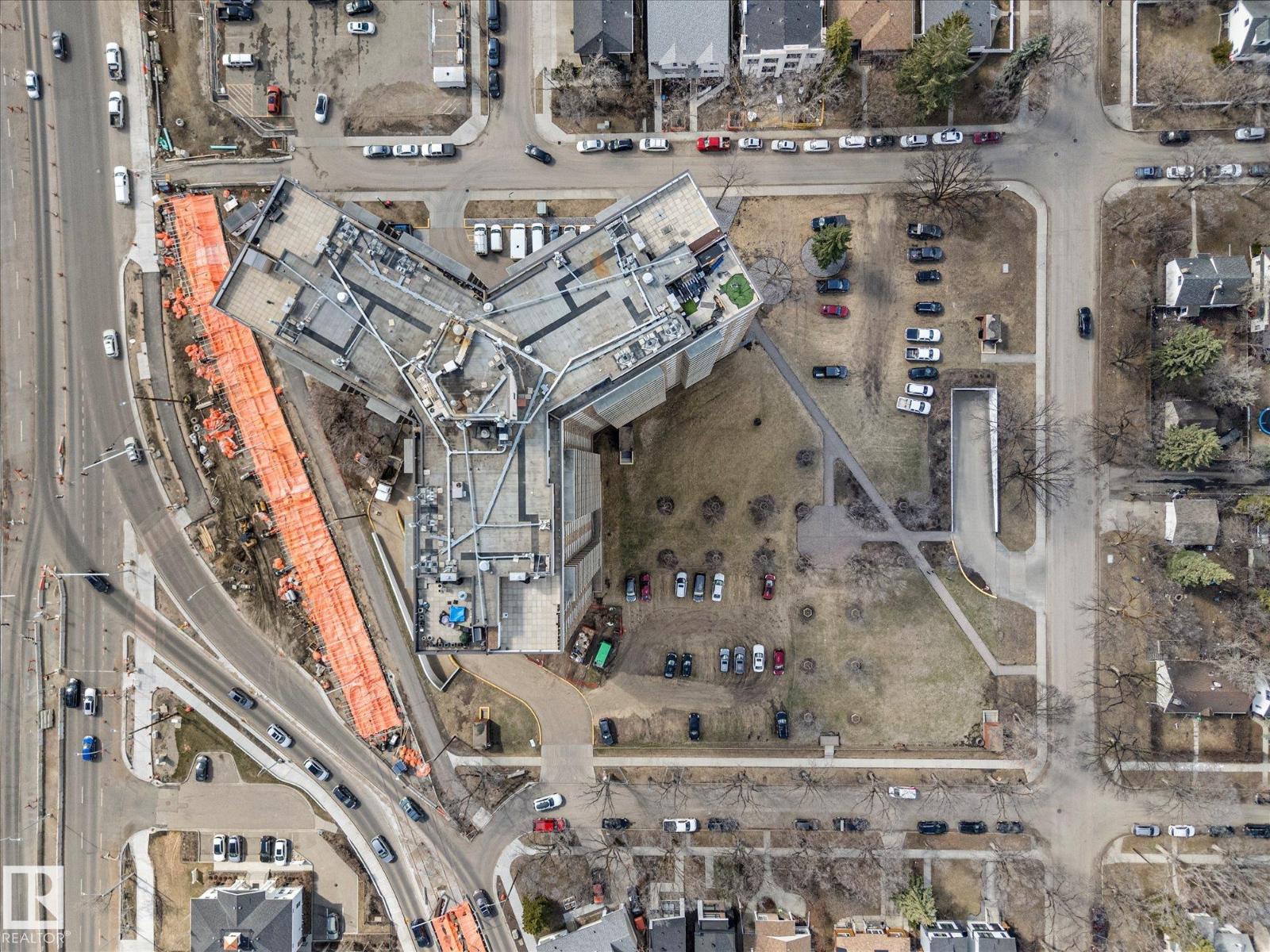 #102 13910 STONY PLAIN RD NW, Edmonton