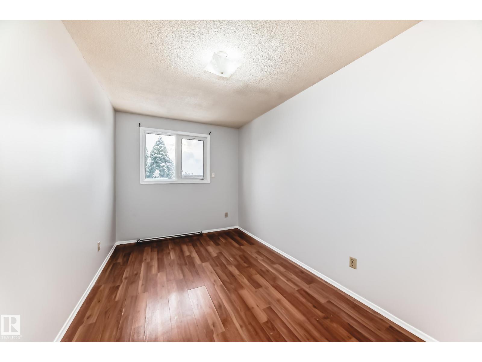 3325 107 AV NW NW, Edmonton