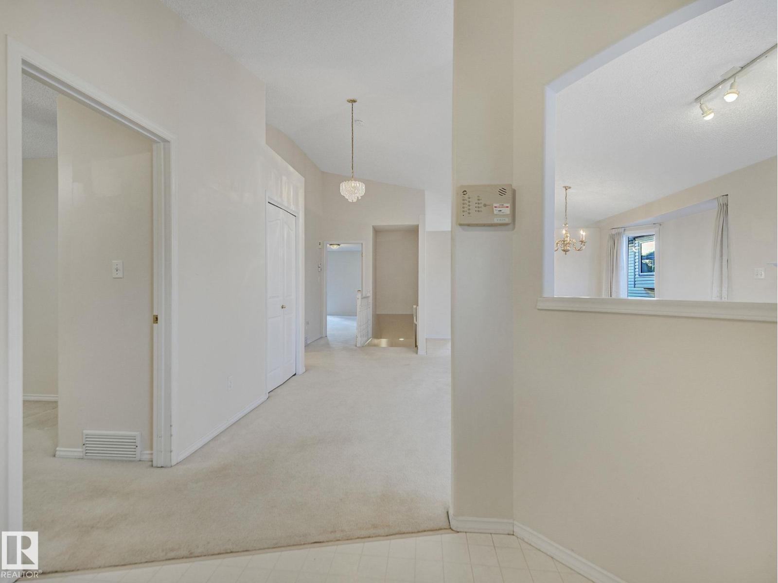 #23 9731 174 ST NW, Edmonton