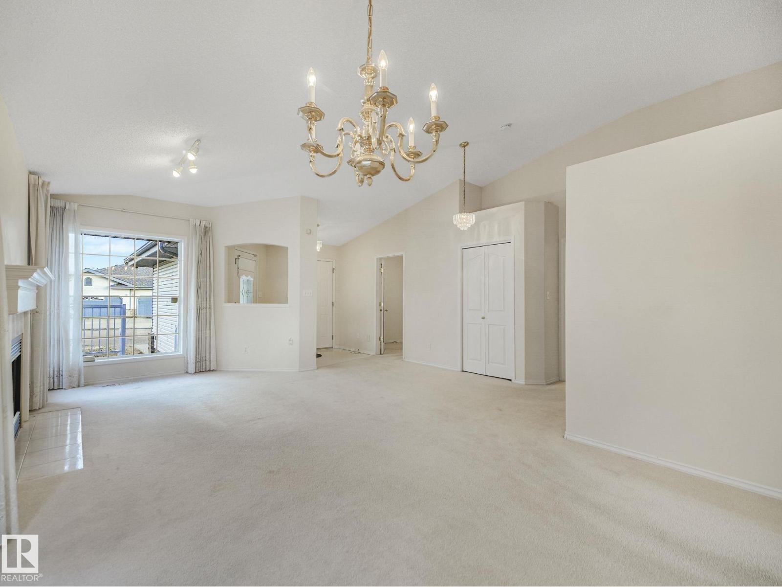 #23 9731 174 ST NW, Edmonton