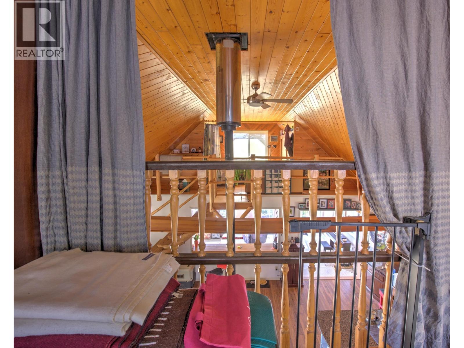 2405 STARLIKE LAKE ROAD - 14