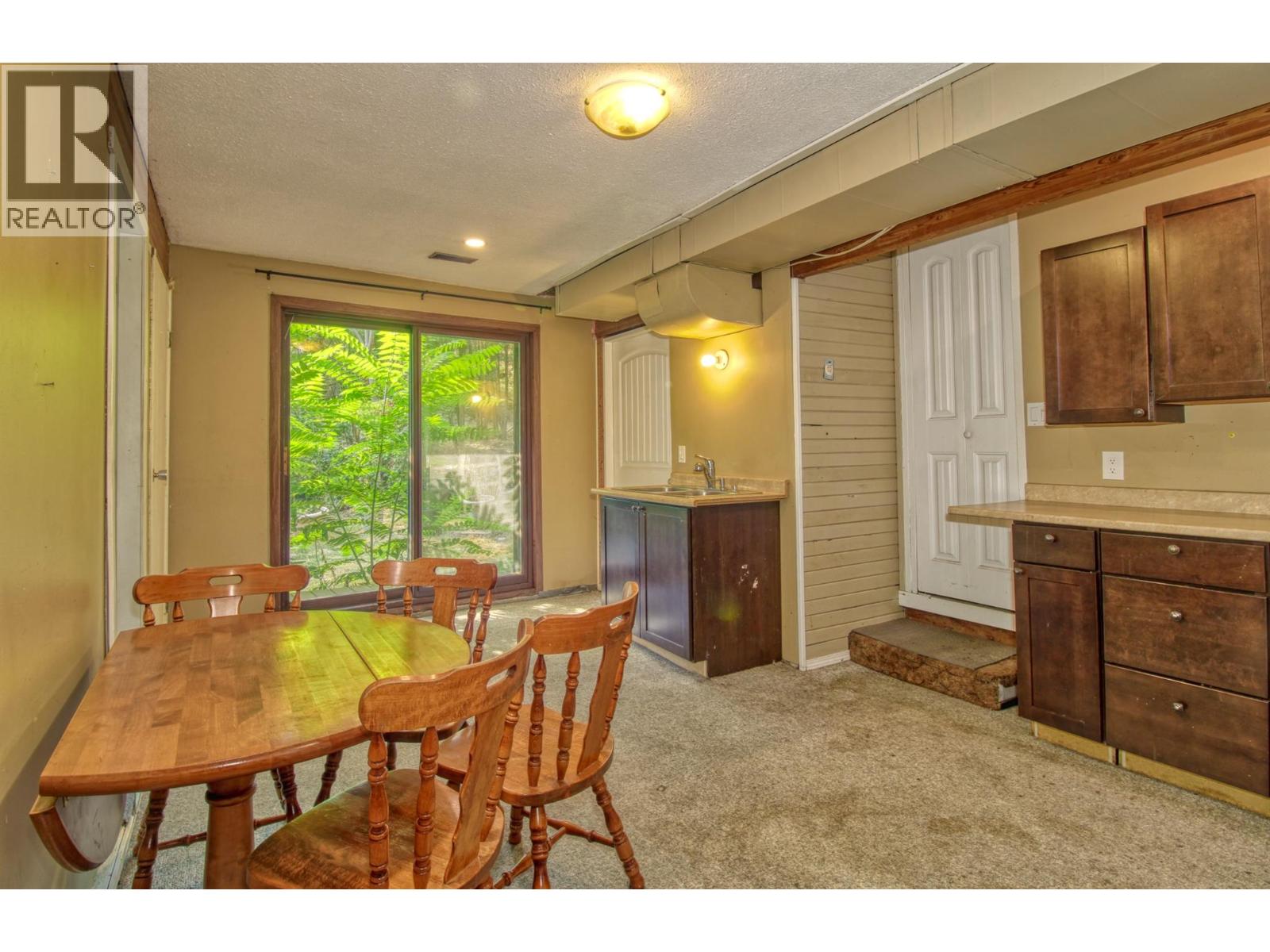  405 Kildare Way, Vernon