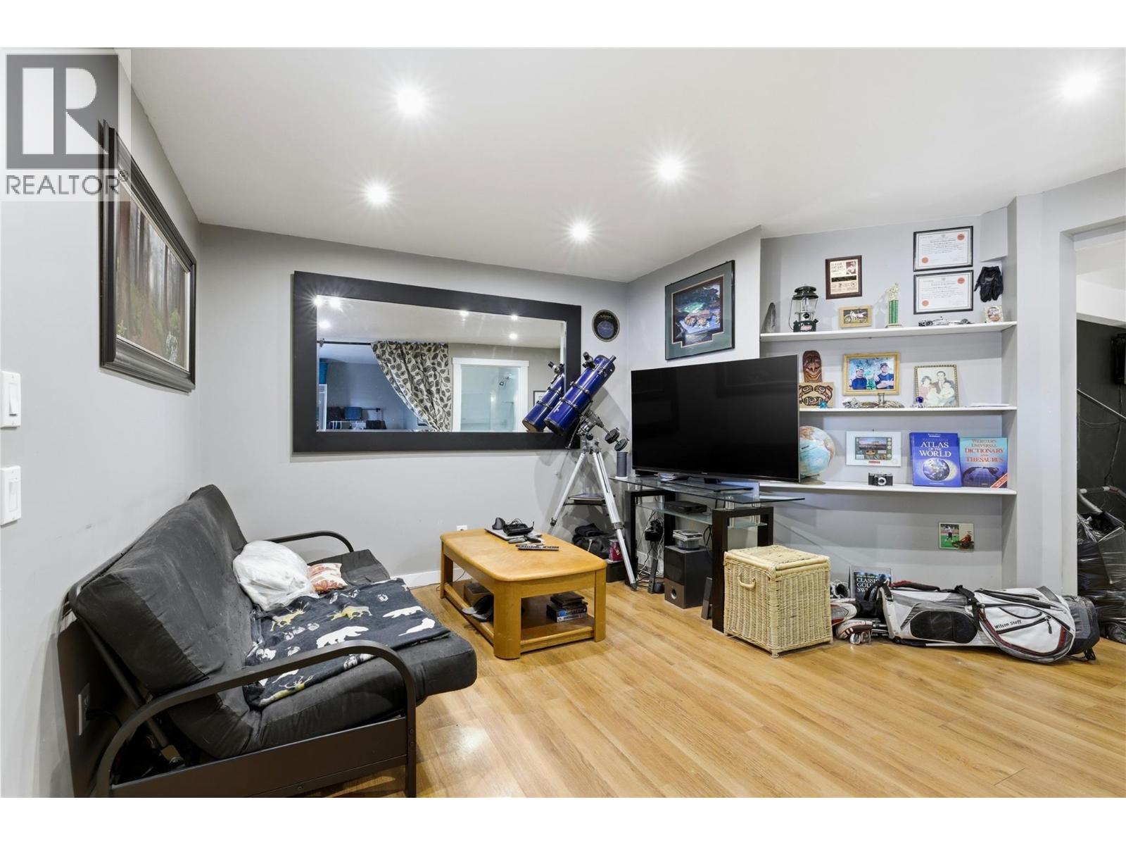 3109 Ensign Way - 37