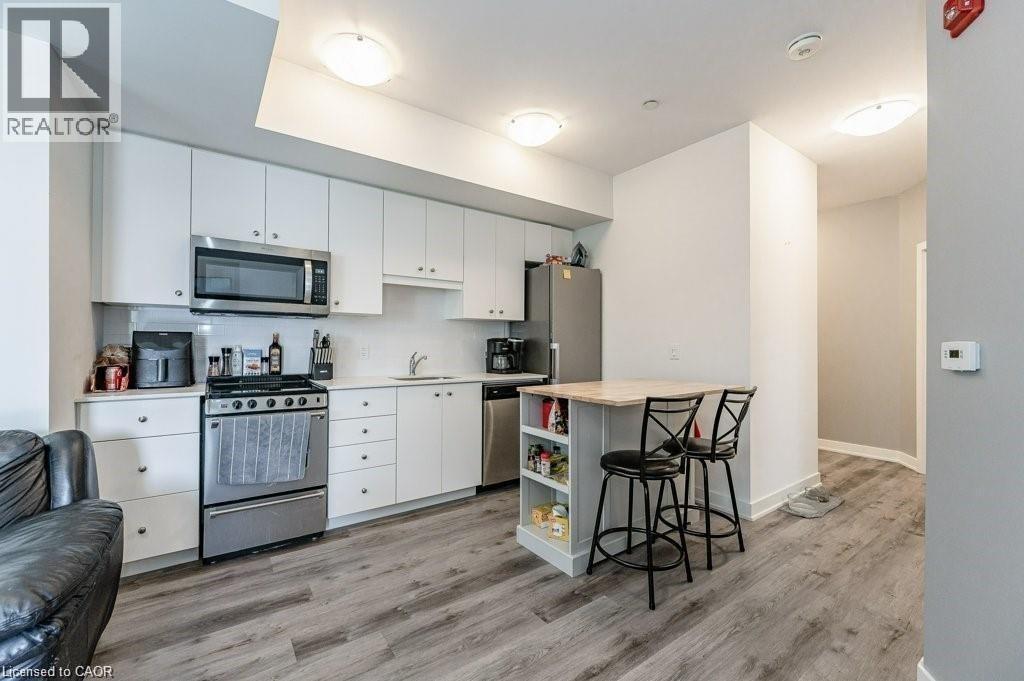 110 FERGUS Avenue Unit# 209 — photo 7
