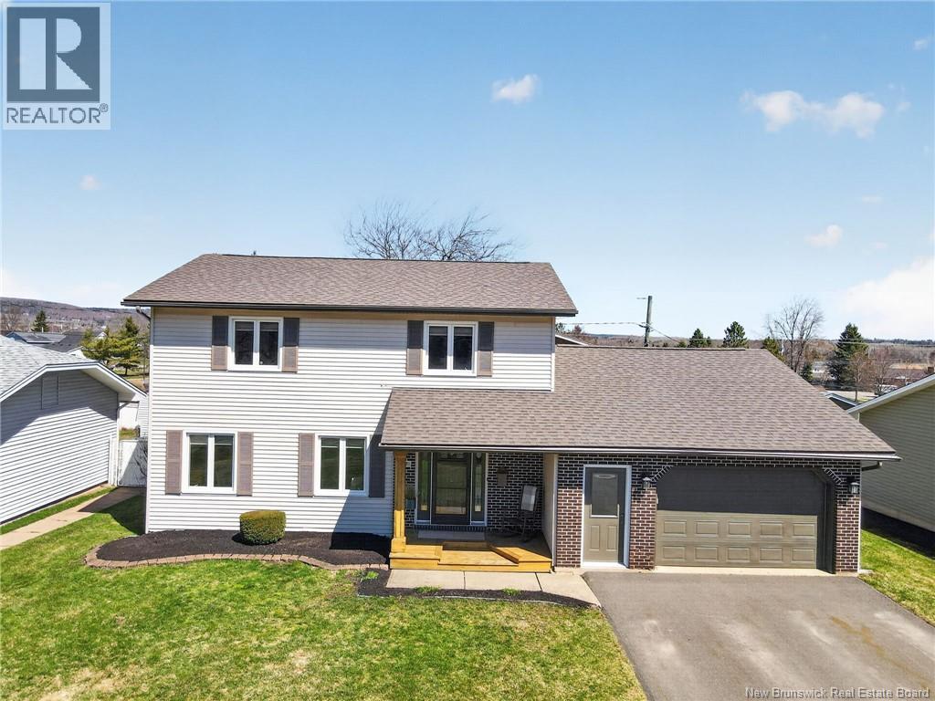 37 Teakwood Way - 38
