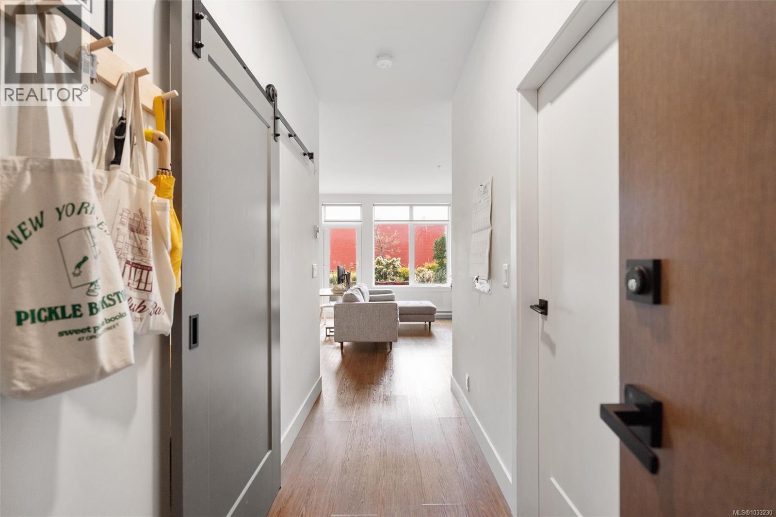 #220 515 Chatham St - 5