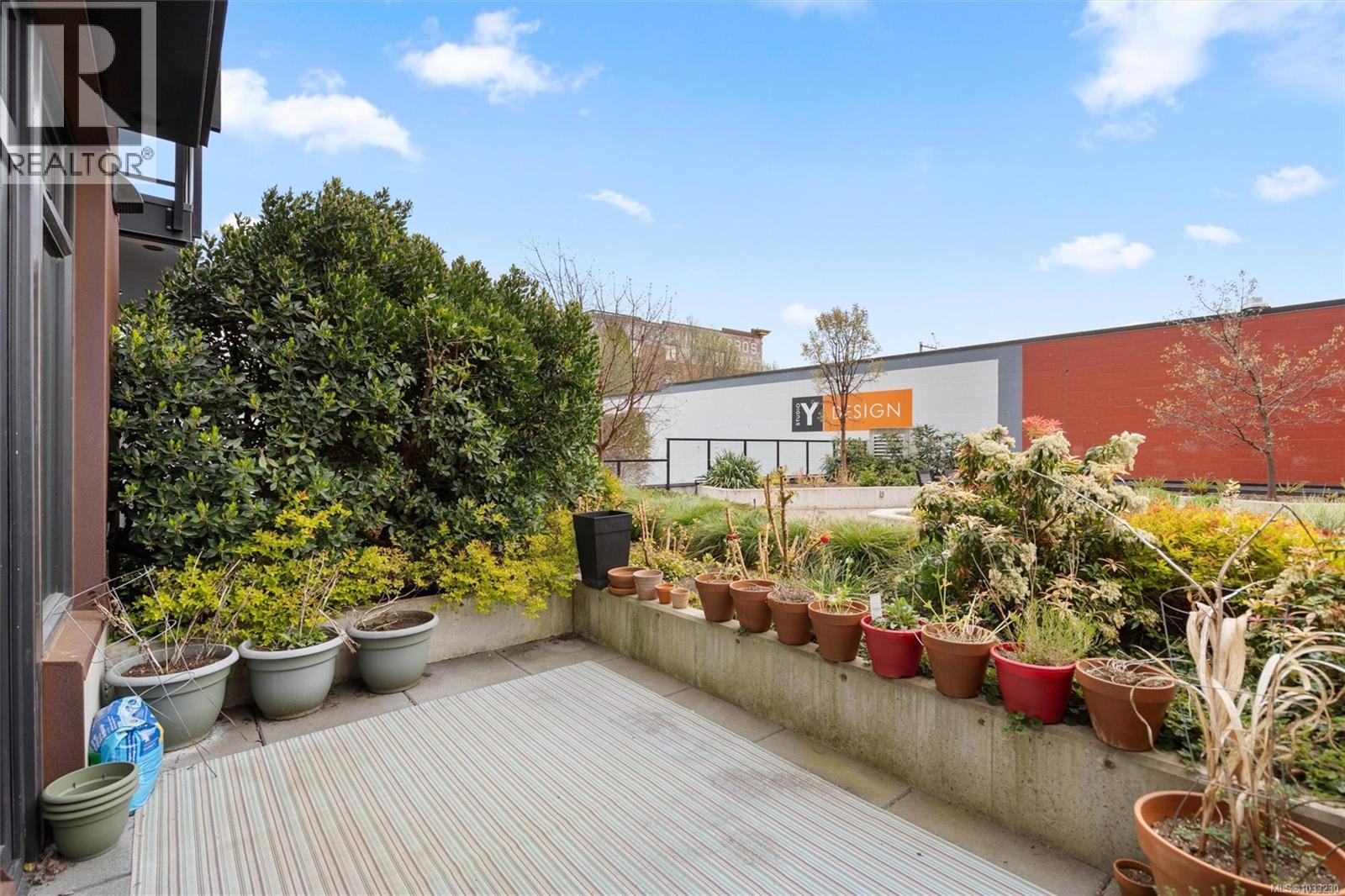 #220 515 Chatham St - 9