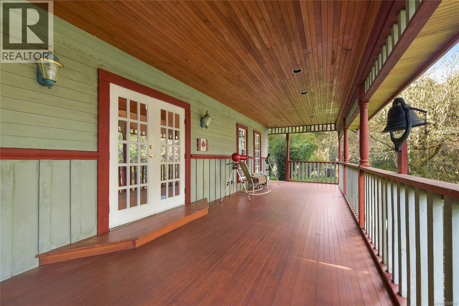  4836 Spring Road, Saanich