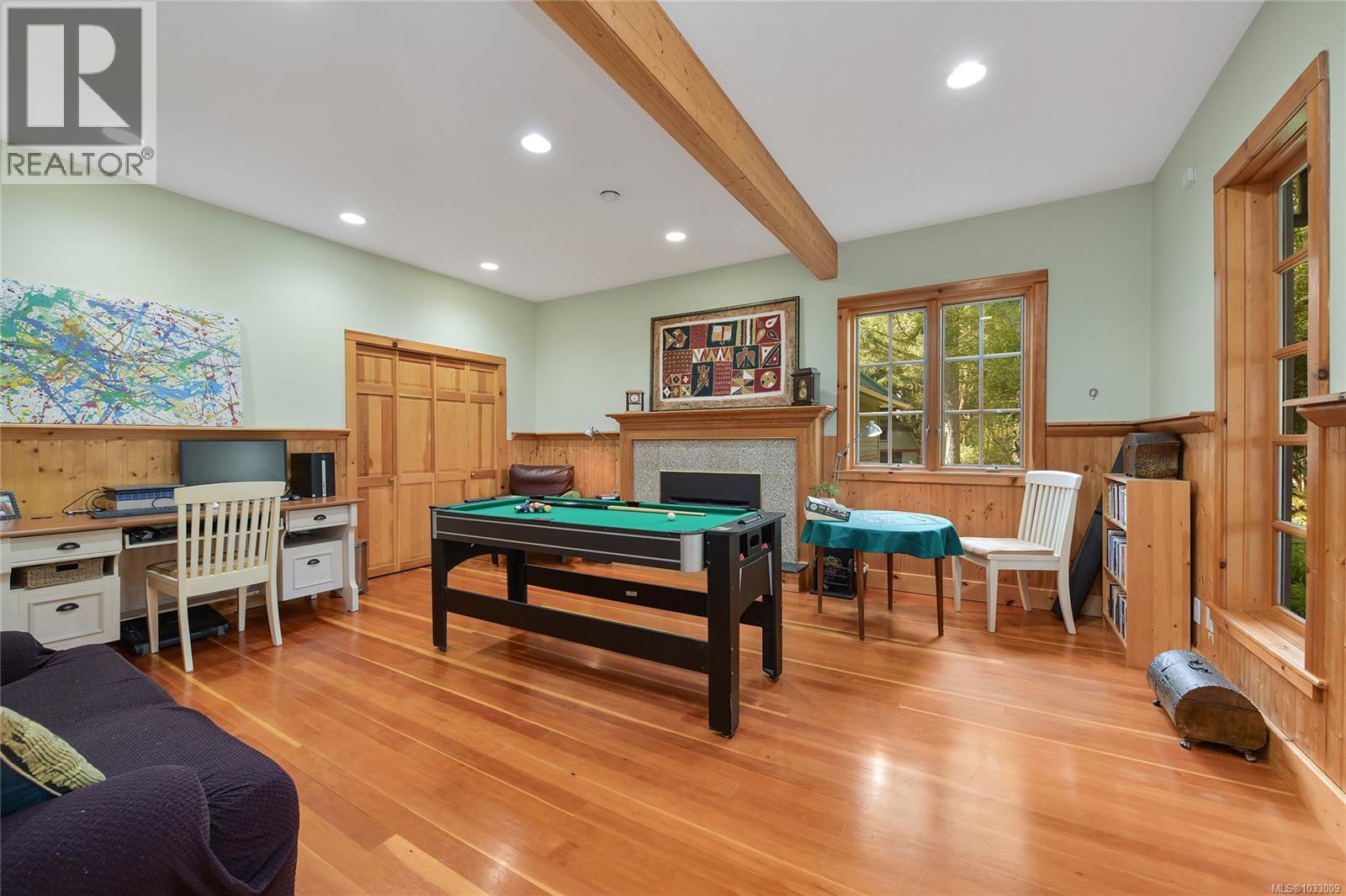  4836 Spring Road, Saanich