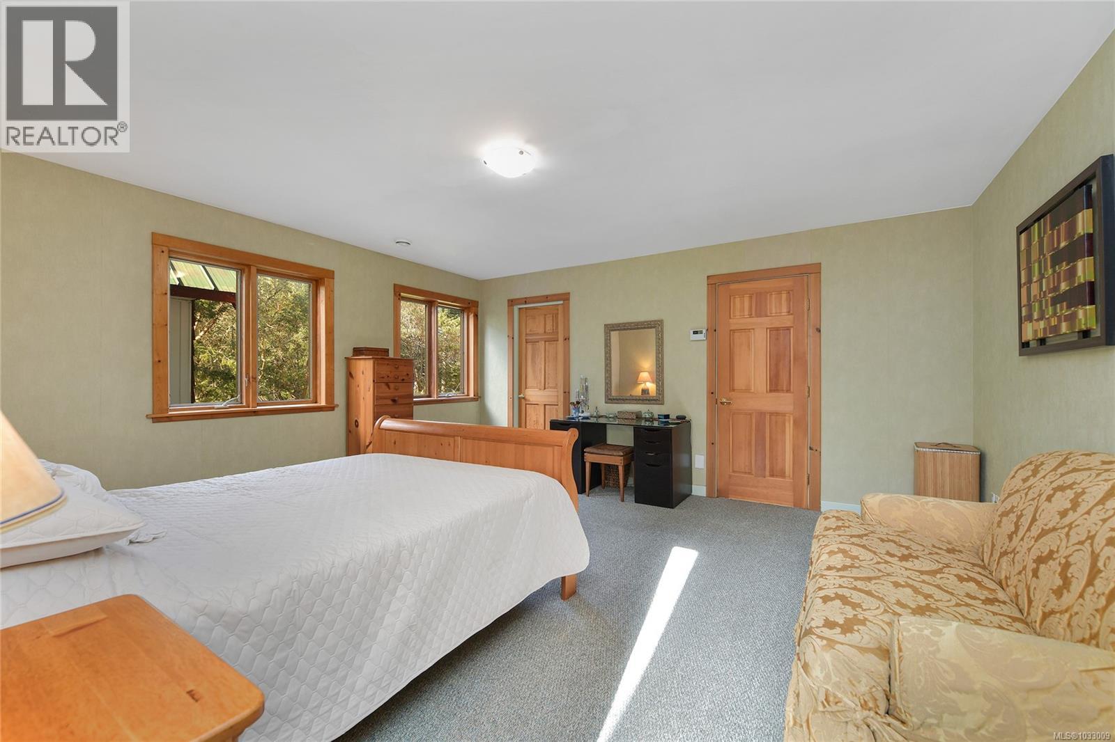  4836 Spring Road, Saanich