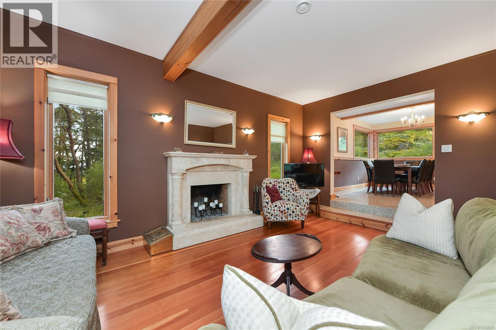  4836 Spring Road, Saanich