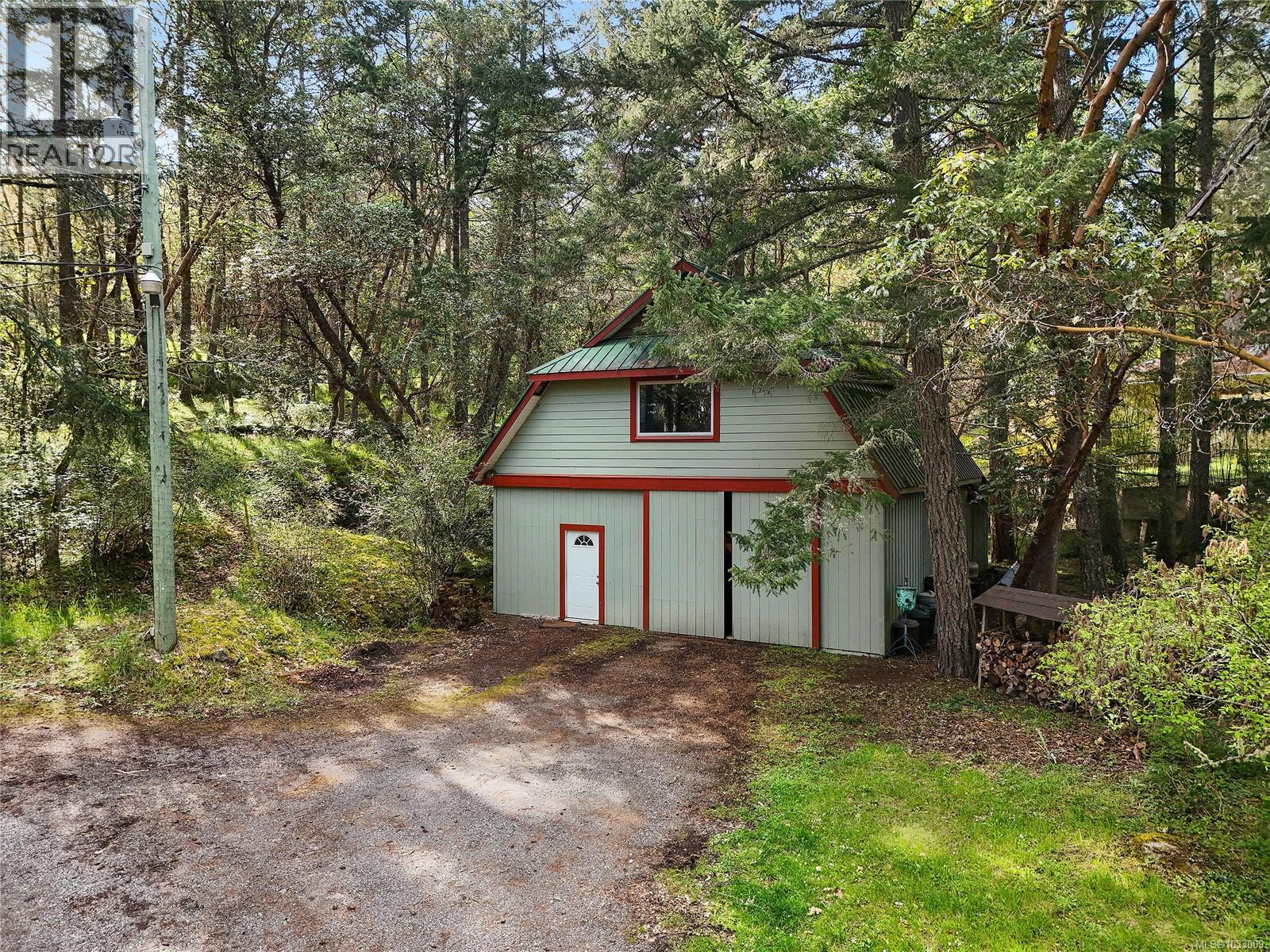  4836 Spring Road, Saanich