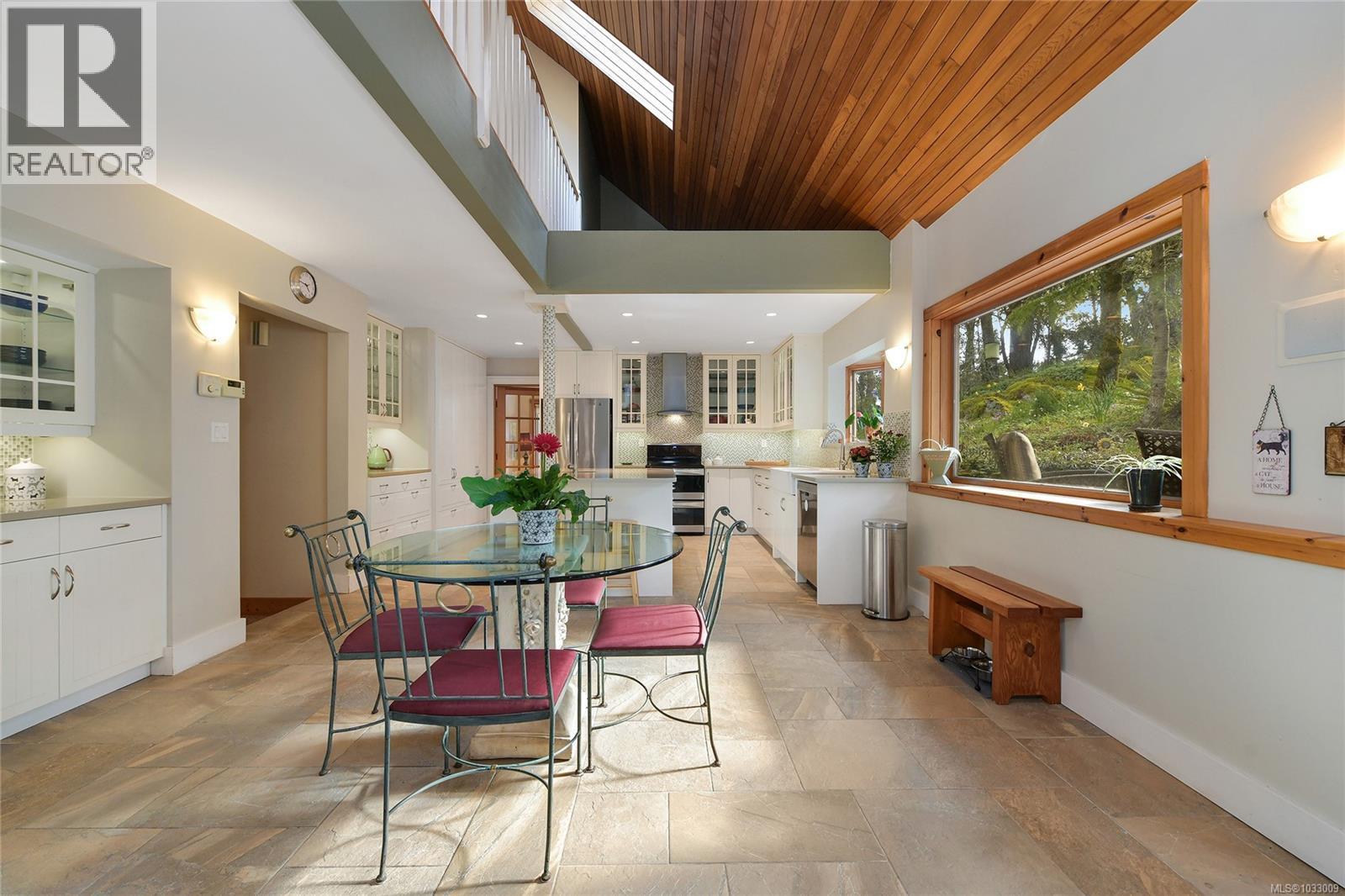  4836 Spring Road, Saanich