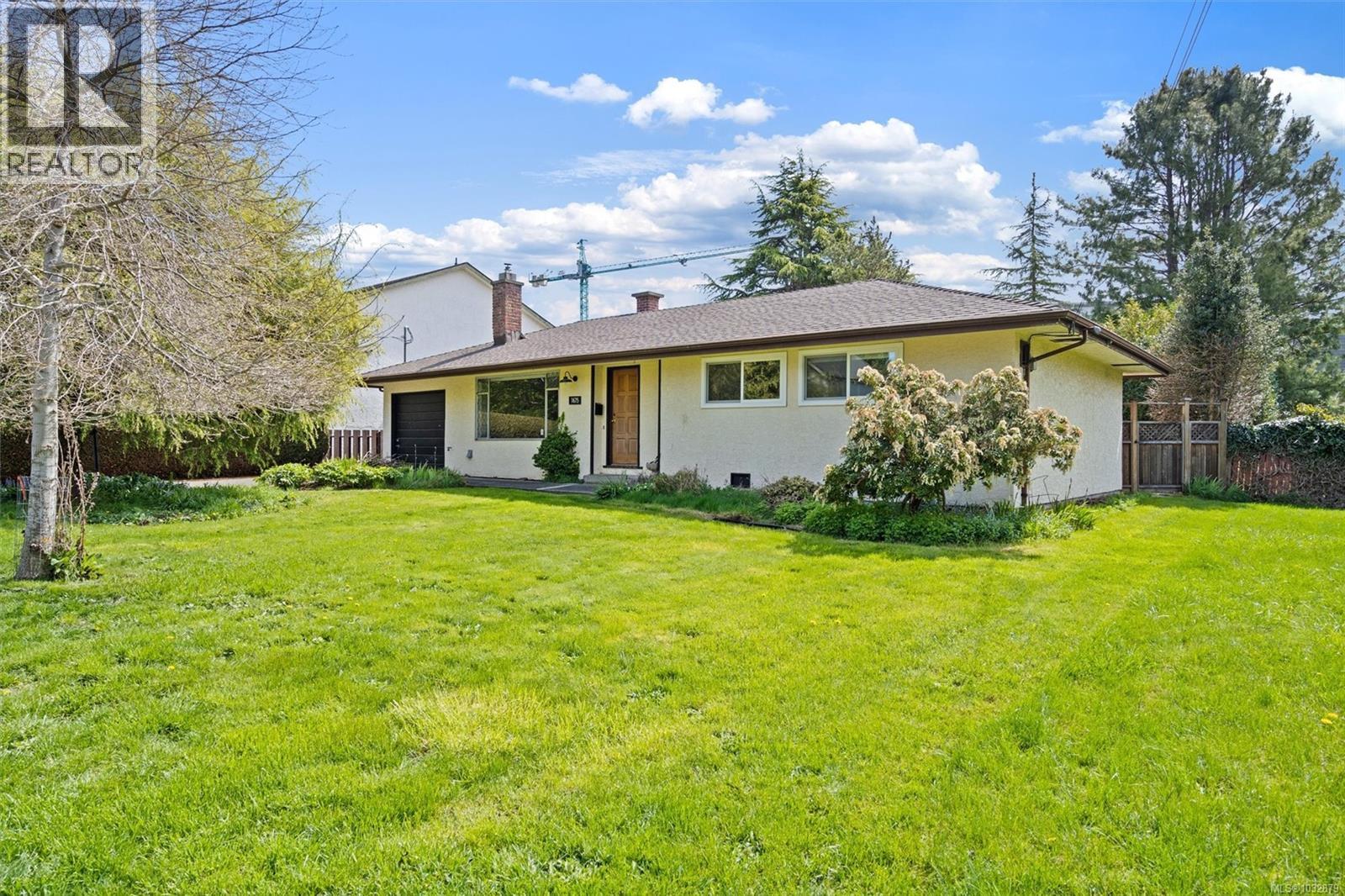  1675 Earle Street, Victoria