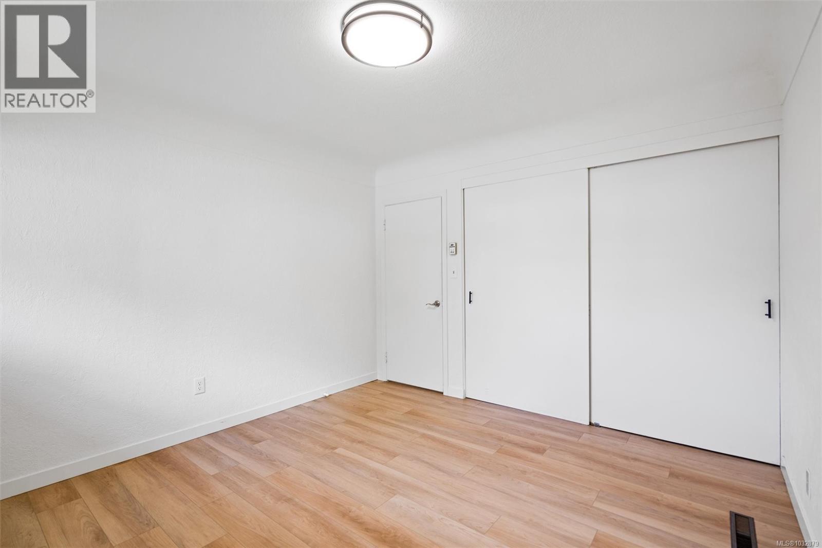 1675 Earle St - 28
