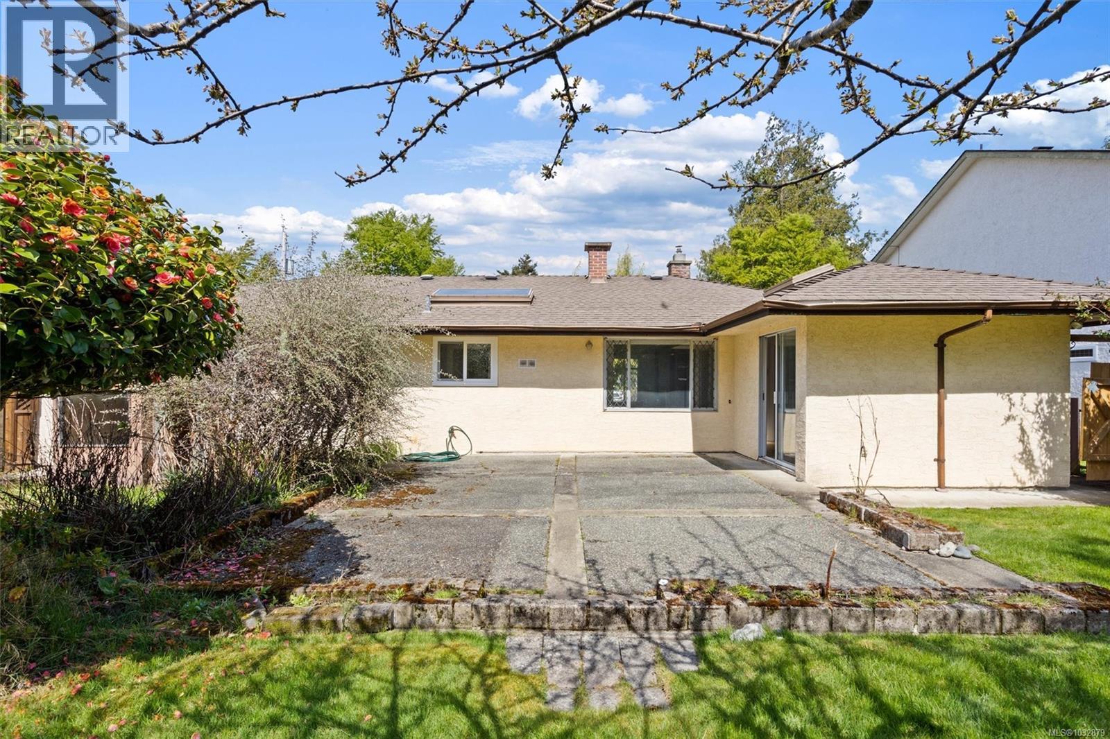  1675 Earle Street, Victoria