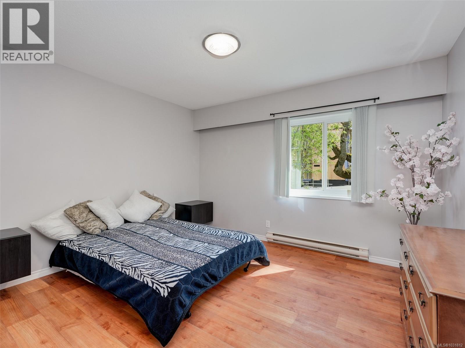 #5 3968 Cedar Hill Rd - 11
